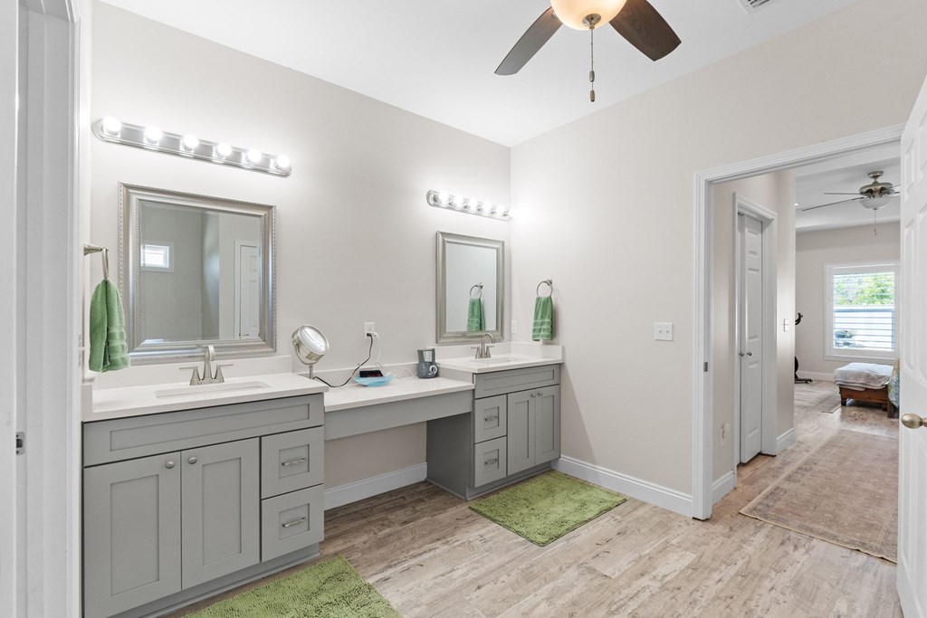 303 Nautilus Dr, Port St. Joe 32456