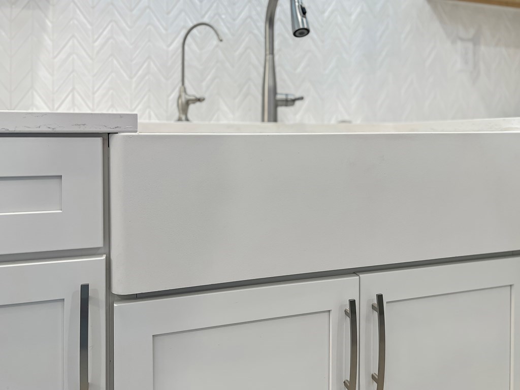 373 Rhonda Del Sol Cir, 32456