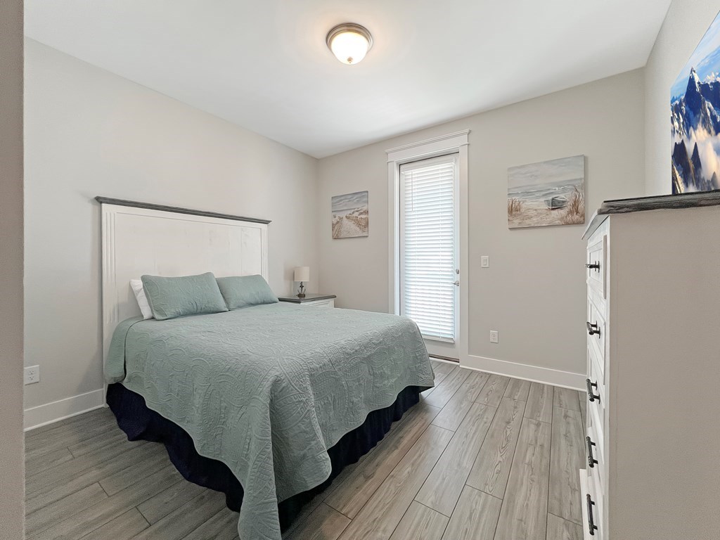 373 Rhonda Del Sol Cir, 32456