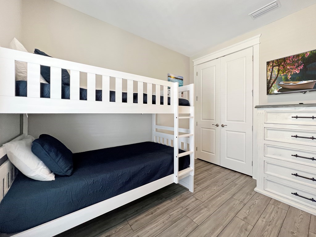 373 Rhonda Del Sol Cir, 32456