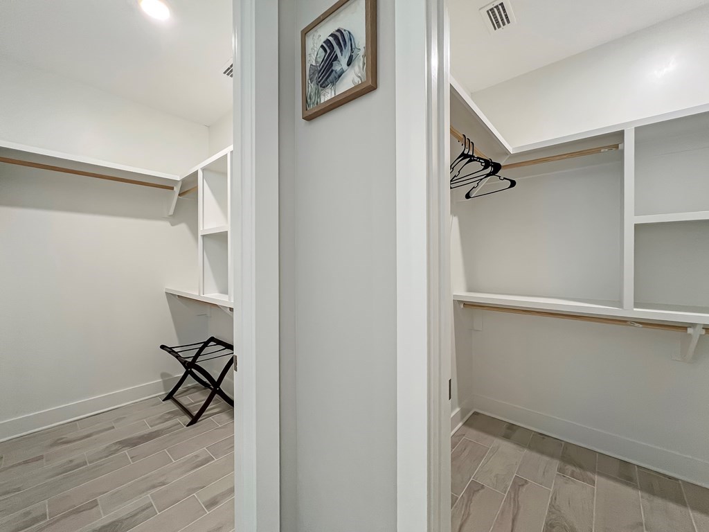 373 Rhonda Del Sol Cir, 32456