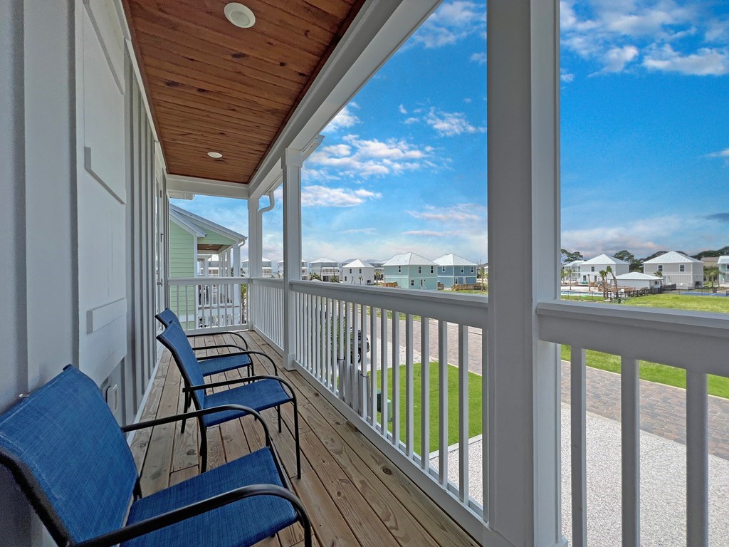 373 Rhonda Del Sol Cir, 32456