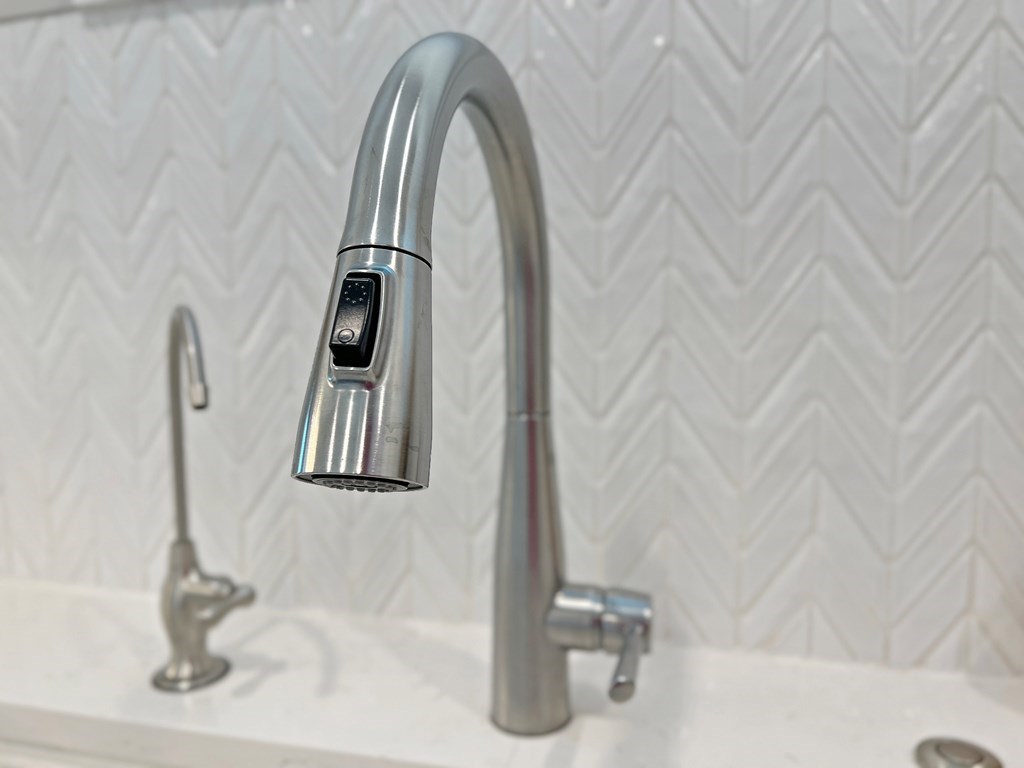 373 Rhonda Del Sol Cir, 32456