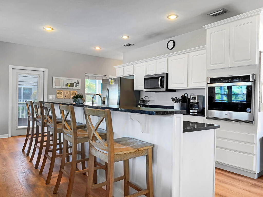 181 S Higgins St, Port St. Joe 32456