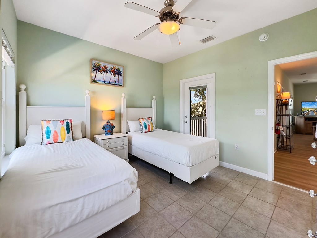 181 S Higgins St, Port St. Joe 32456