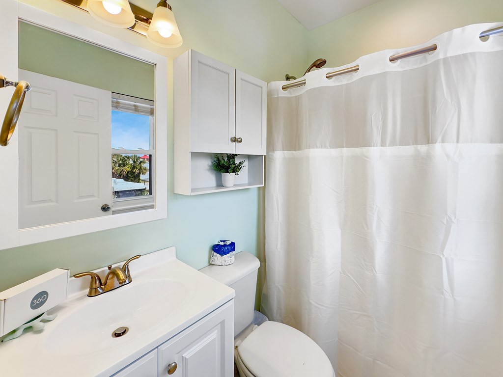 181 S Higgins St, Port St. Joe 32456