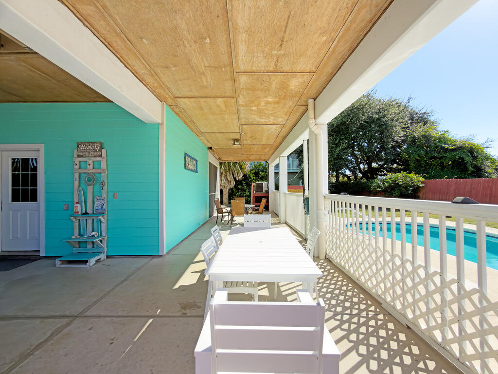 181 S Higgins St, Port St. Joe 32456