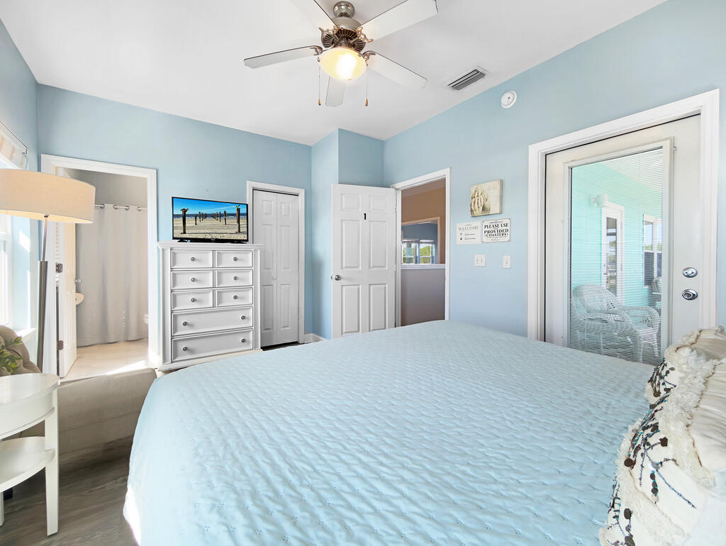 181 S Higgins St, Port St. Joe 32456