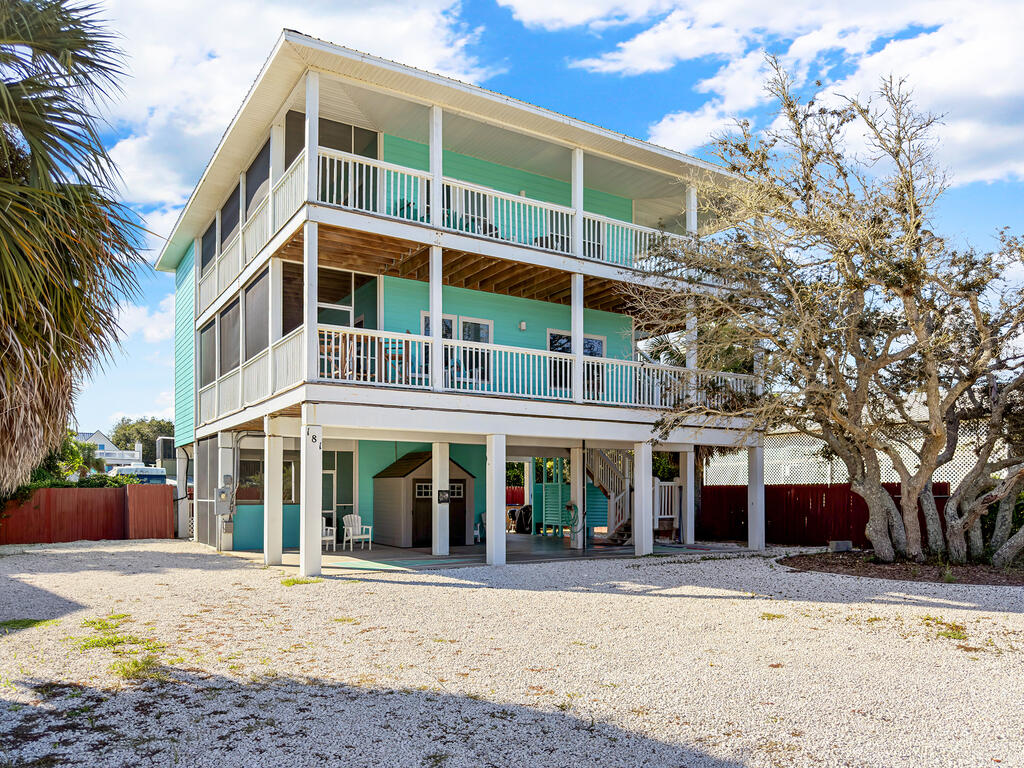 181 S Higgins St, Port St. Joe 32456