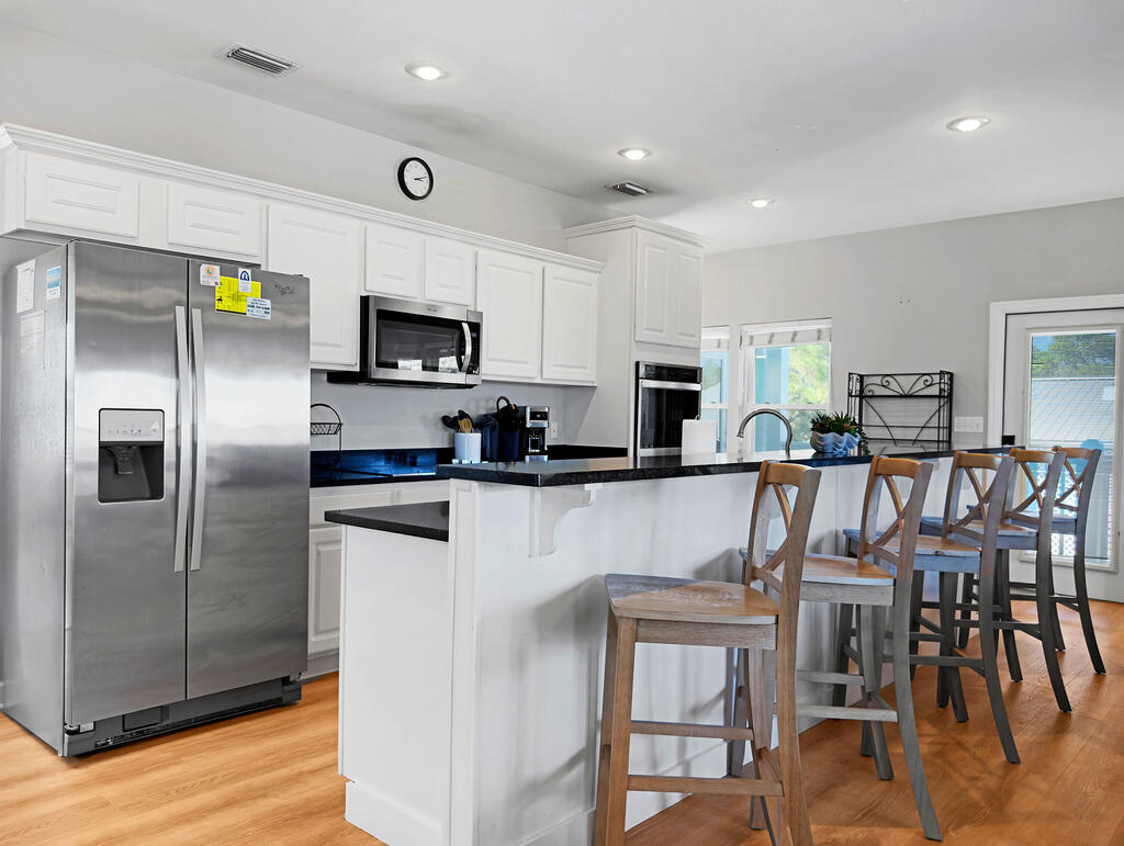 181 S Higgins St, Port St. Joe 32456