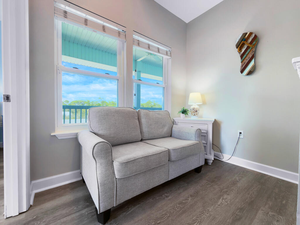 181 S Higgins St, Port St. Joe 32456
