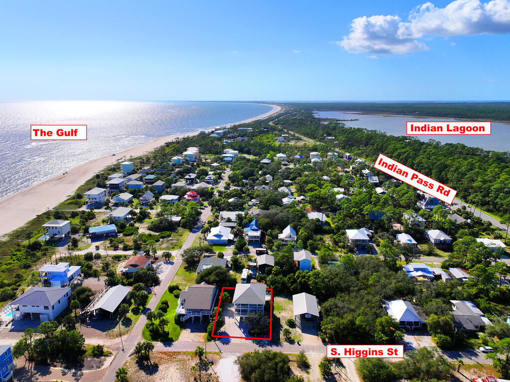 181 S Higgins St, Port St. Joe 32456