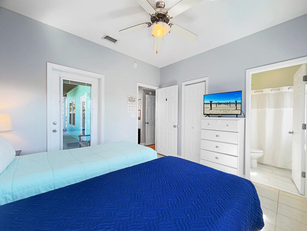 181 S Higgins St, Port St. Joe 32456