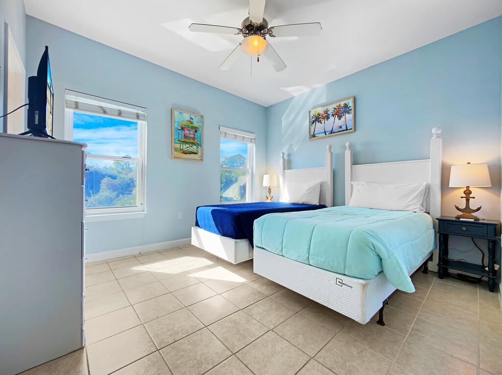 181 S Higgins St, Port St. Joe 32456
