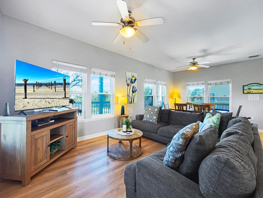 181 S Higgins St, Port St. Joe 32456