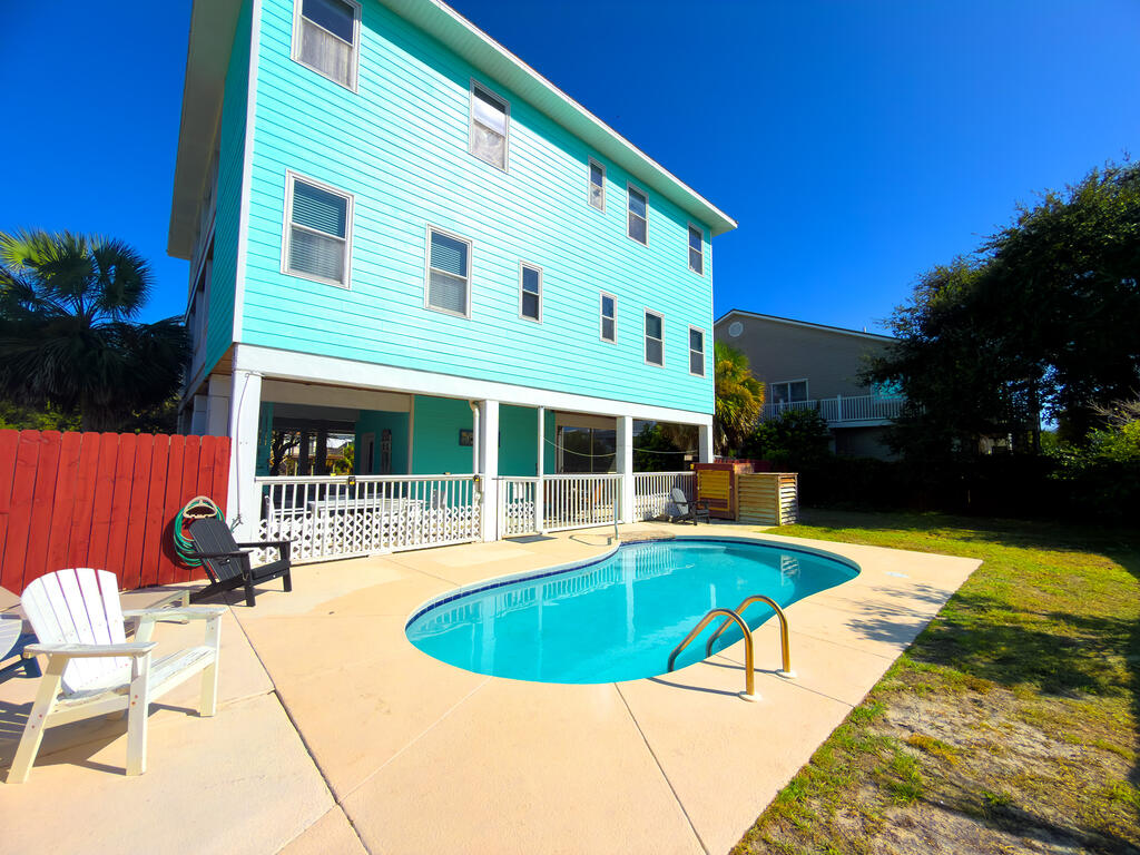 181 S Higgins St, Port St. Joe 32456