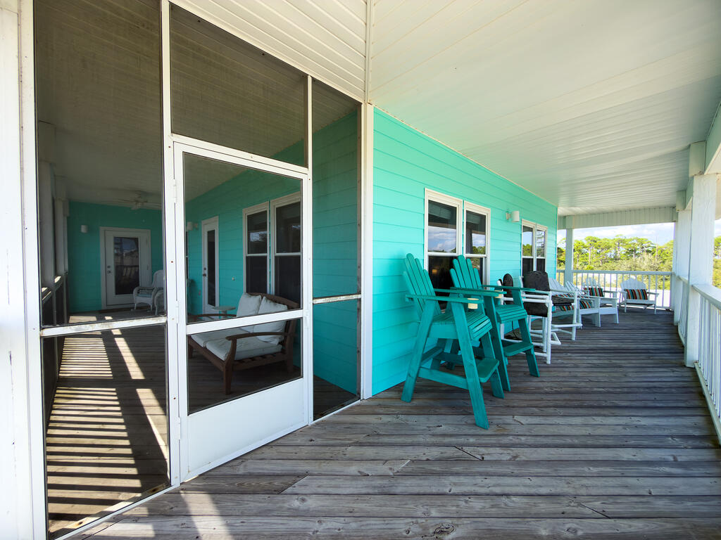 181 S Higgins St, Port St. Joe 32456