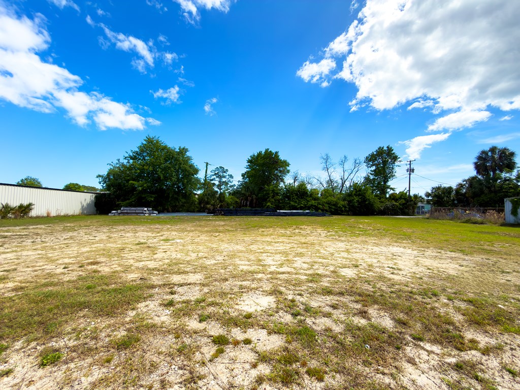 510 E 1st St, Port St. Joe 32456