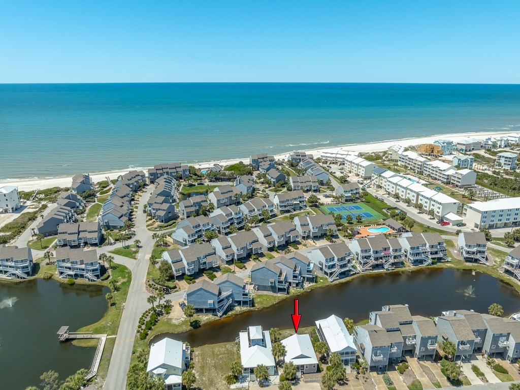125 Parkside Cir, 32456