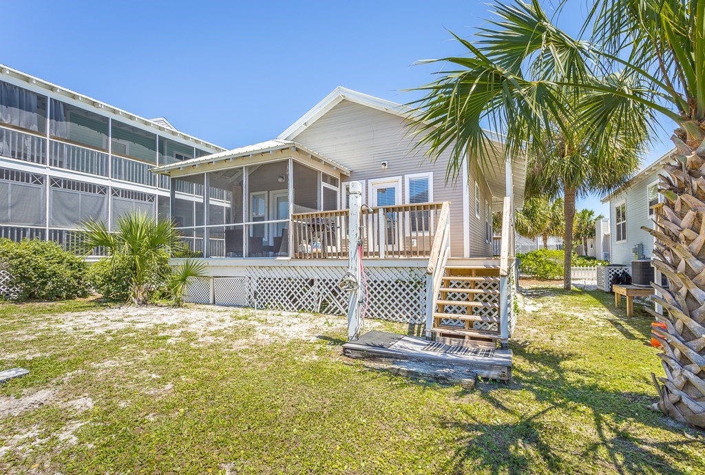125 Parkside Cir, 32456