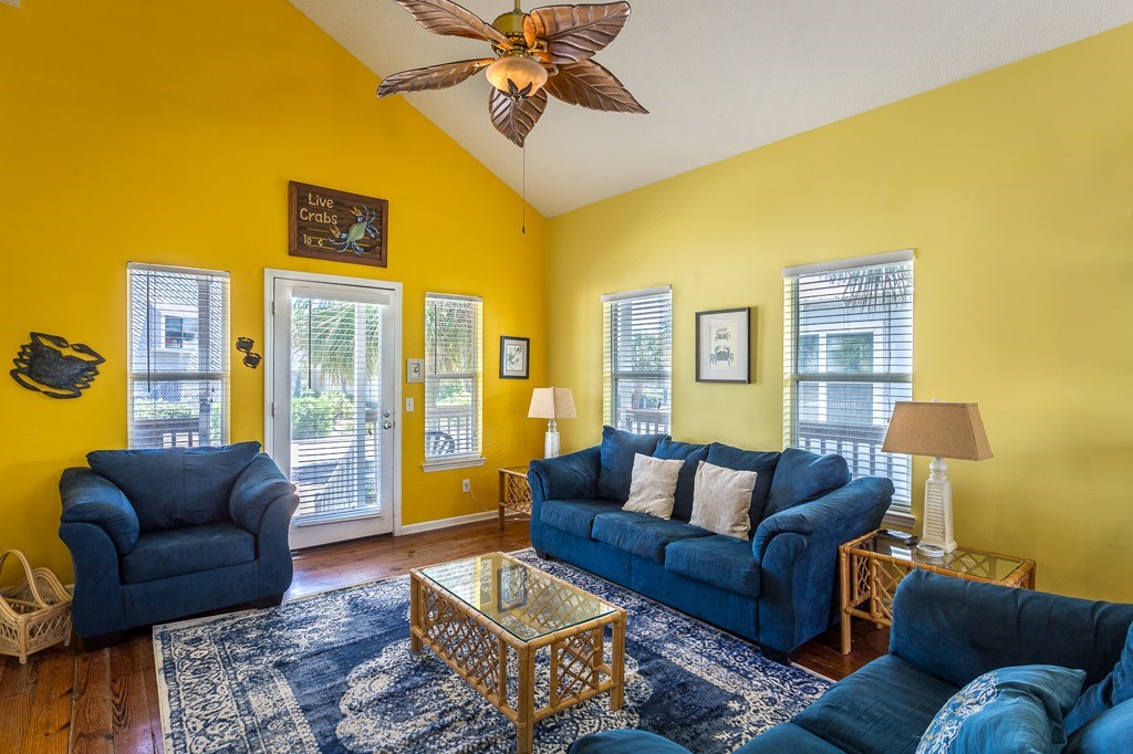 125 Parkside Cir, 32456