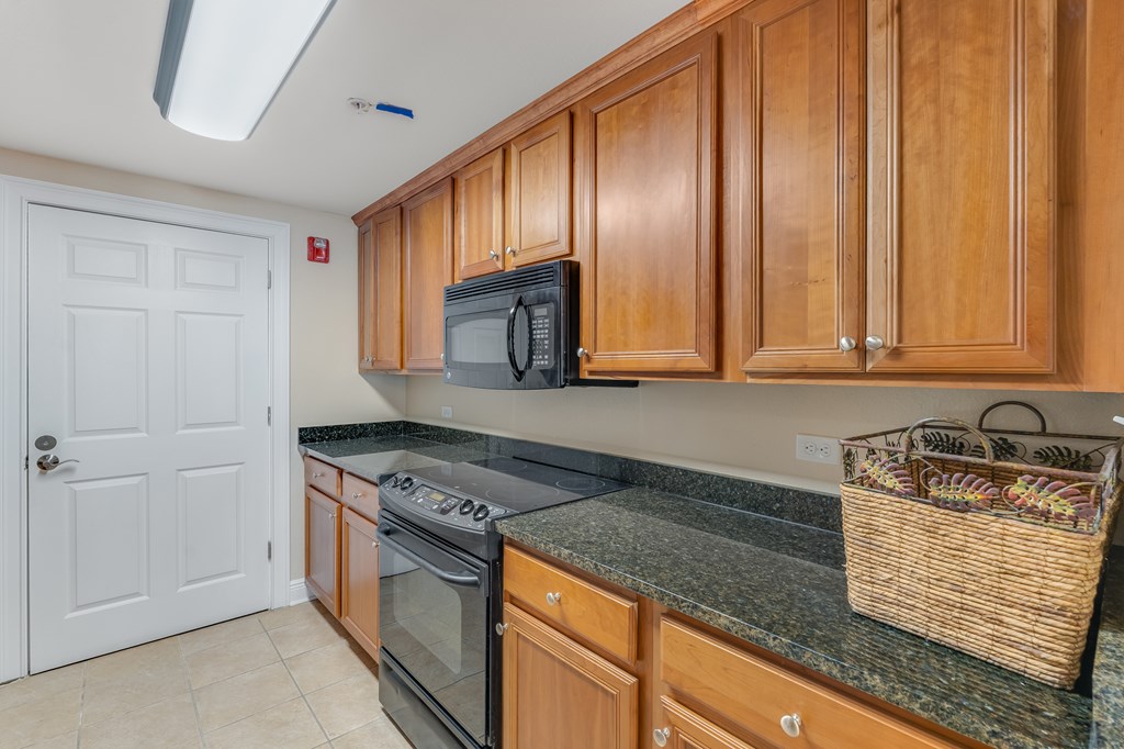 800 Hwy 98 W # 302, 32456 Unit: 302