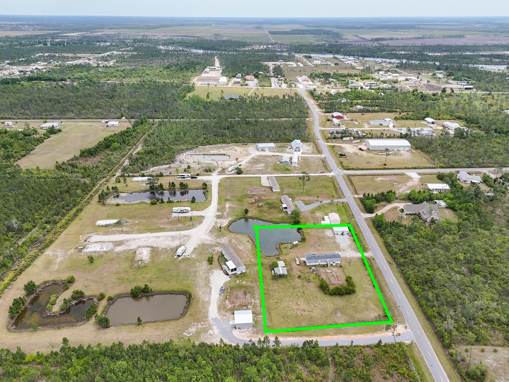 385 Sunshine Rd, 32456