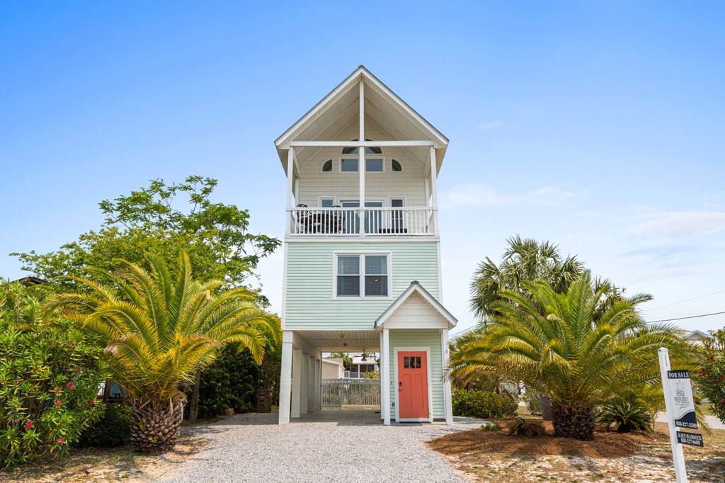 311 Bonnet St, Port St. Joe 32456