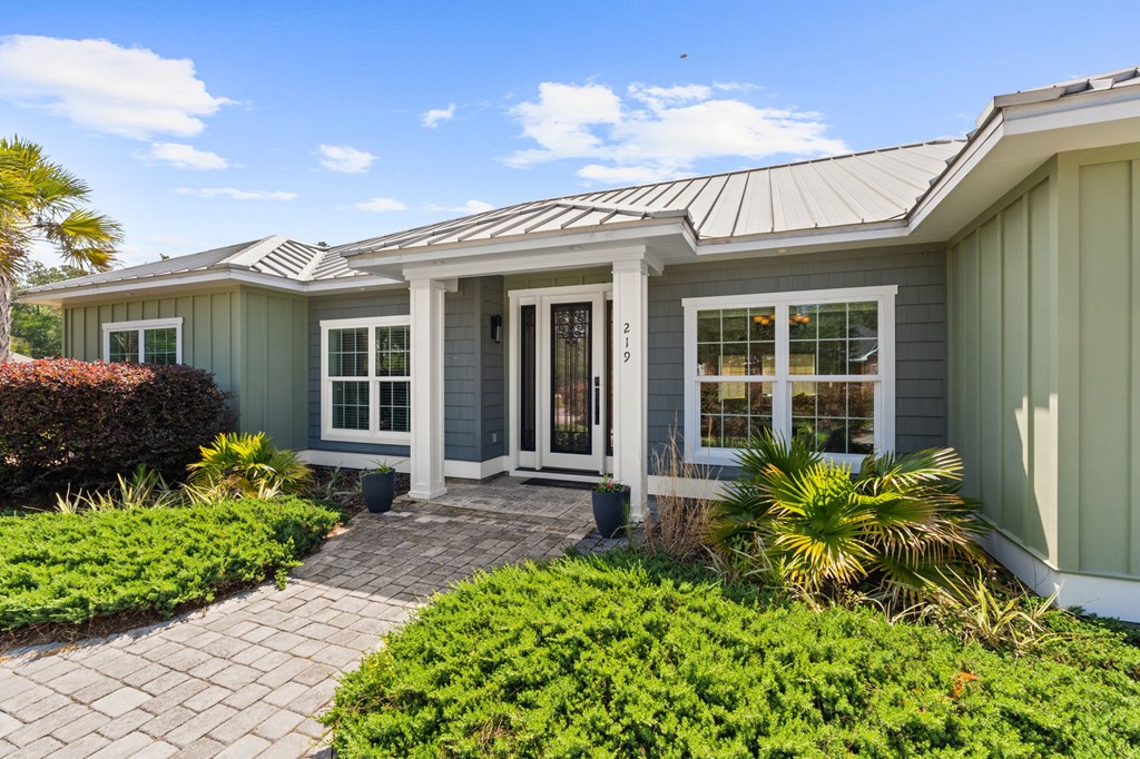 219 Crane Dr, Port St. Joe 32456