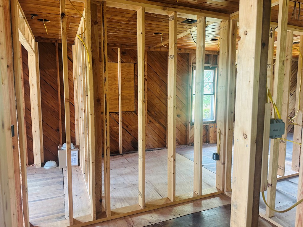 345 Marlin St, Port St. Joe 32456