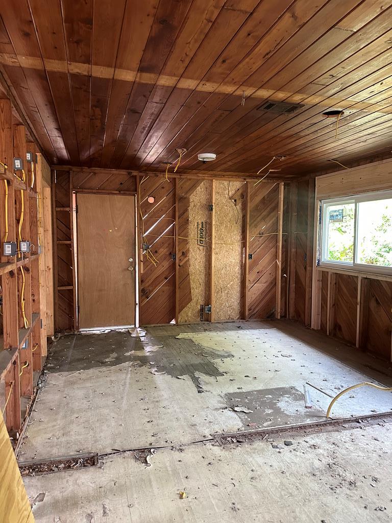345 Marlin St, Port St. Joe 32456