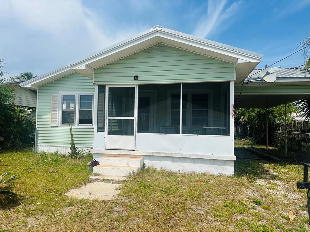 345 Marlin St, Port St. Joe 32456
