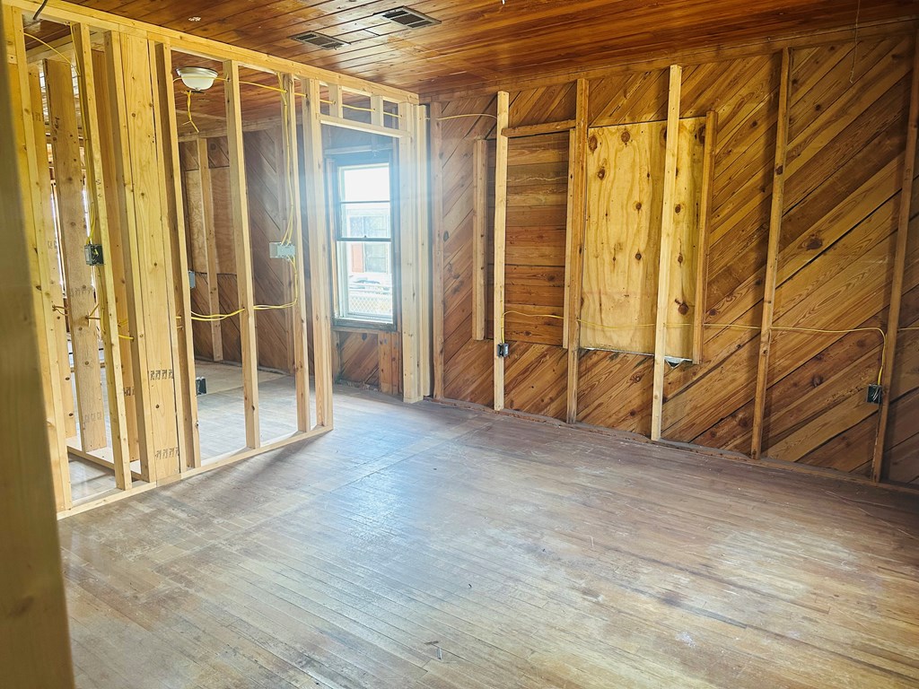 345 Marlin St, Port St. Joe 32456