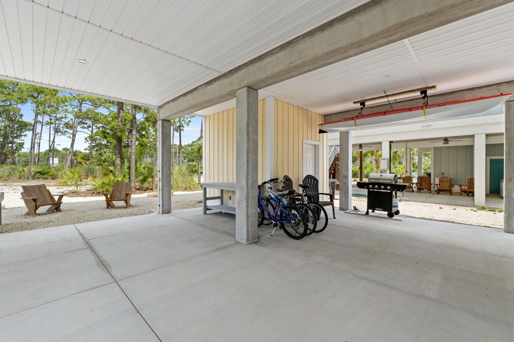 103 Mccosh Mill Rd, Port St. Joe 32456
