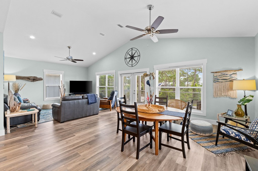 103 Mccosh Mill Rd, Port St. Joe 32456