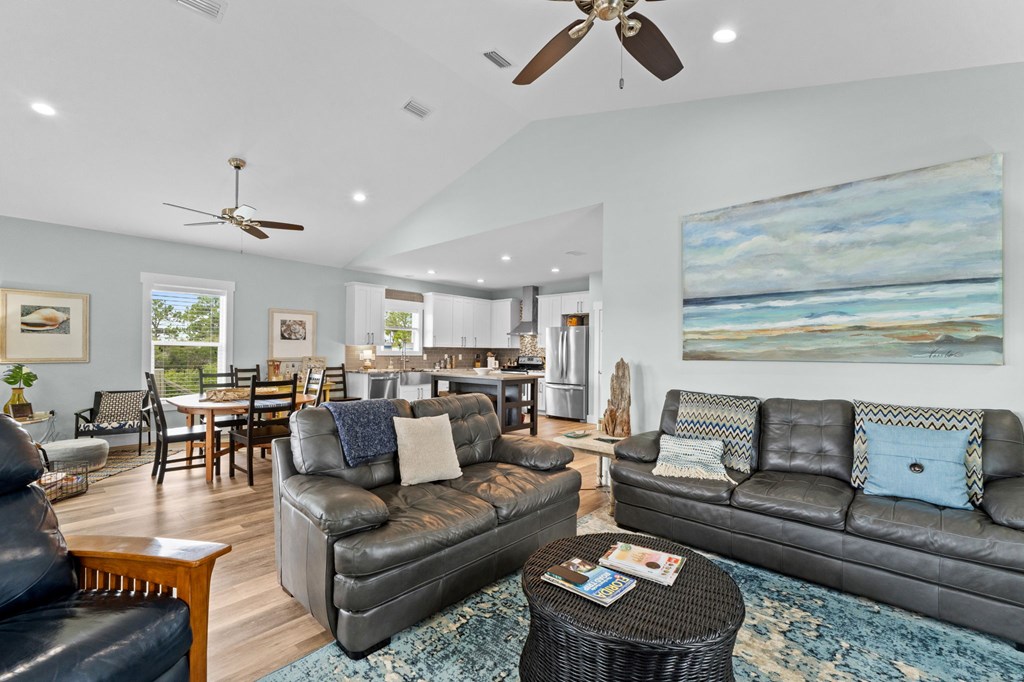 103 Mccosh Mill Rd, Port St. Joe 32456