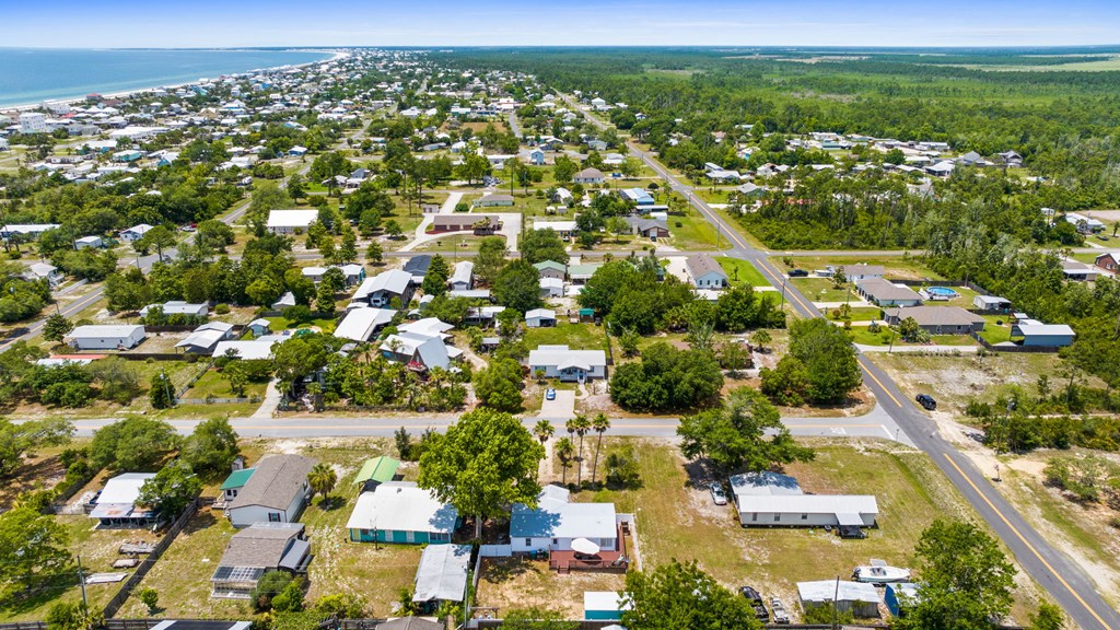 348 Atlantic St, Port St. Joe 32456