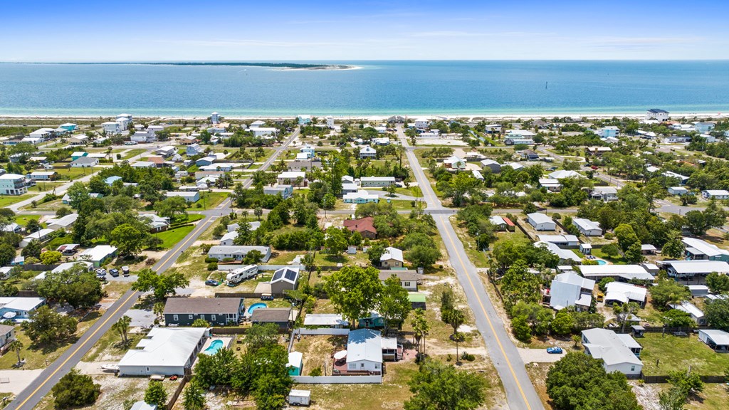 348 Atlantic St, Port St. Joe 32456