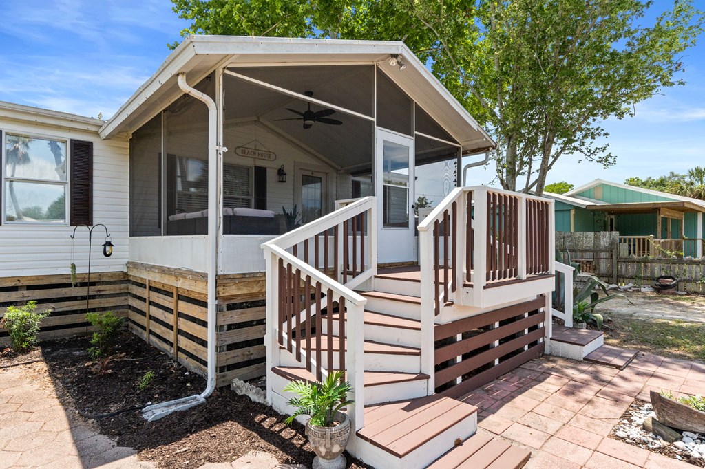 348 Atlantic St, Port St. Joe 32456