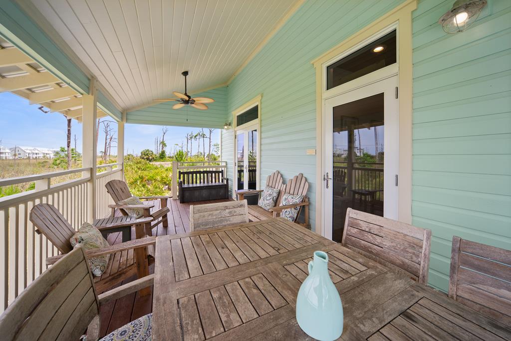 109 Hemmingway Cr, Port St. Joe 32456
