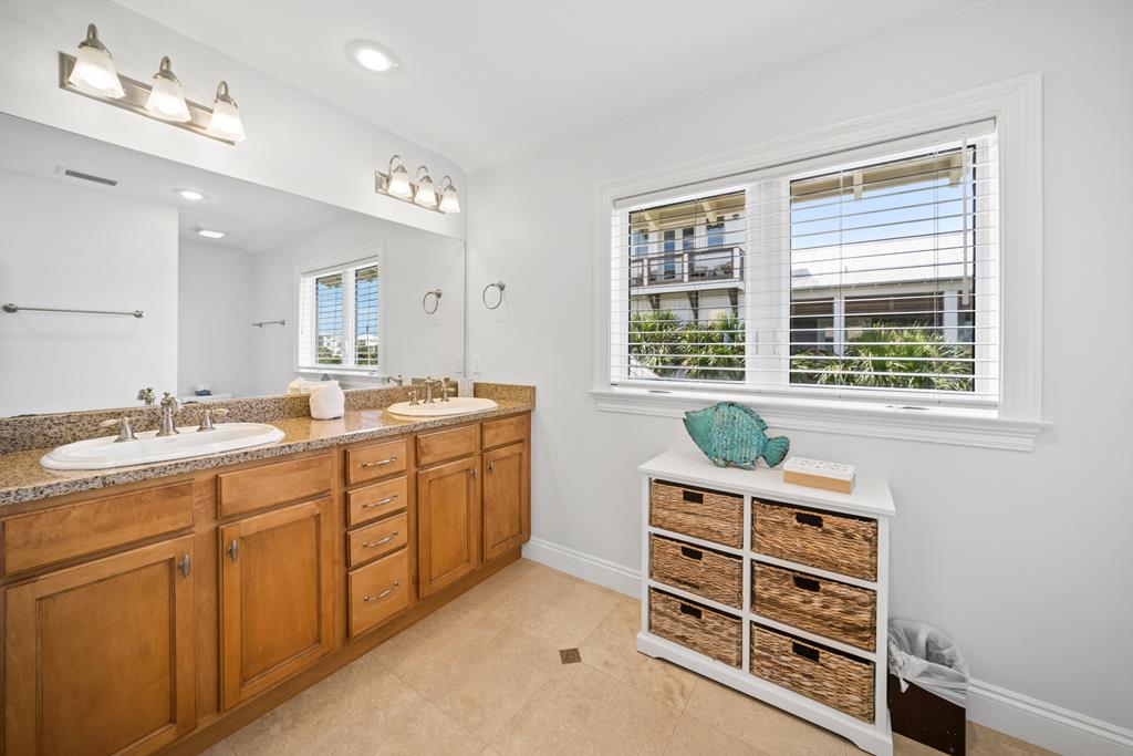 109 Hemmingway Cr, Port St. Joe 32456