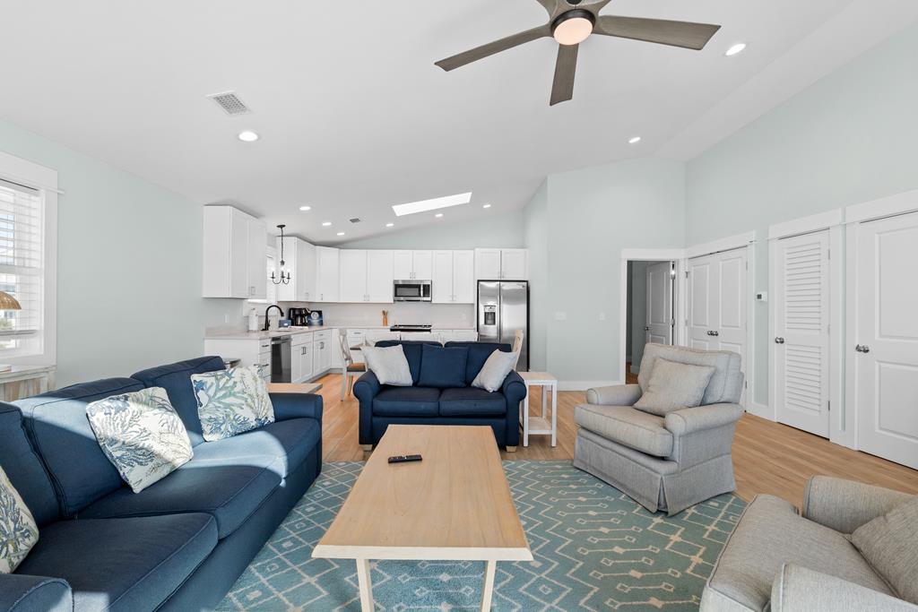 4379 Wavecrest Ln, Port St. Joe 32456