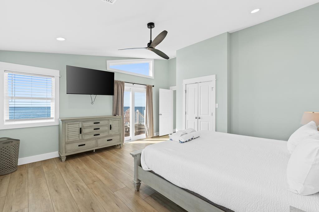 4379 Wavecrest Ln, Port St. Joe 32456