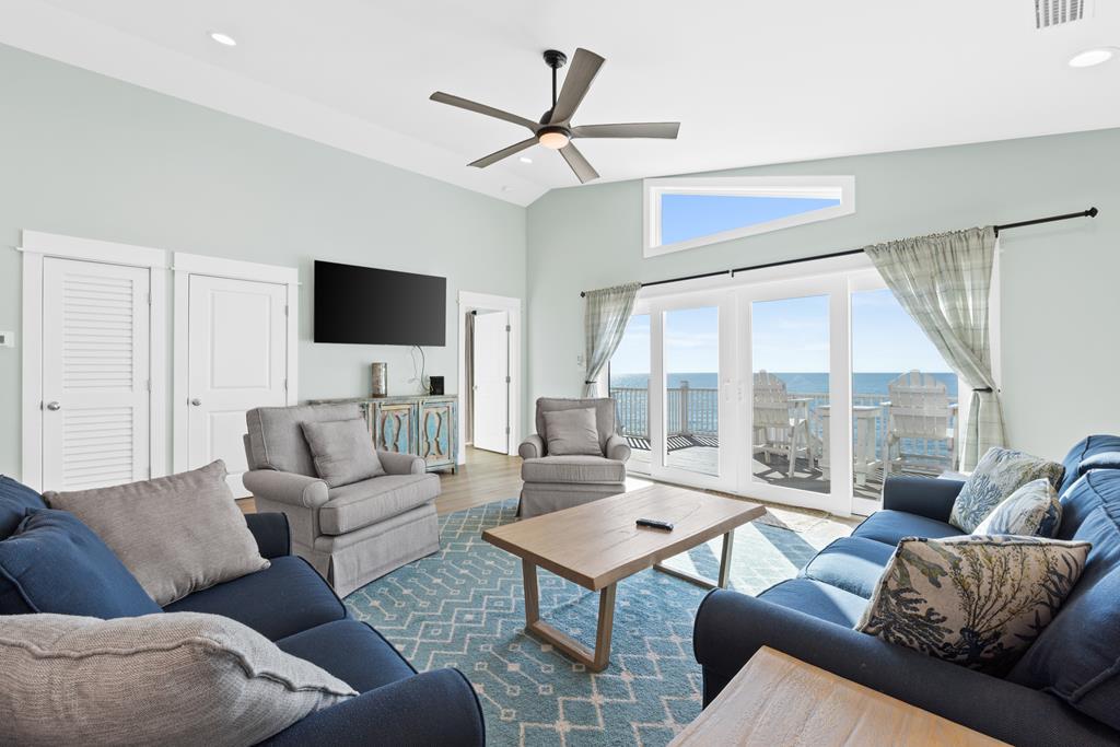 4379 Wavecrest Ln, Port St. Joe 32456