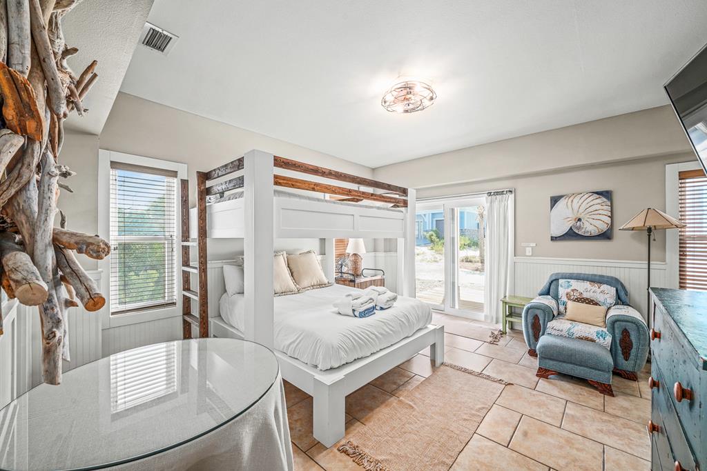 122 Summer House Ln, Port St. Joe 32456
