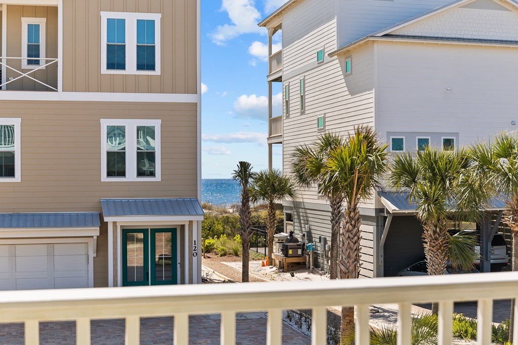122 Summer House Ln, Port St. Joe 32456