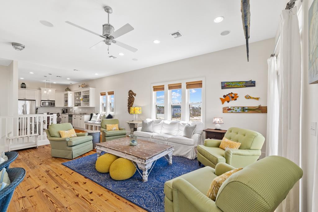 122 Summer House Ln, Port St. Joe 32456
