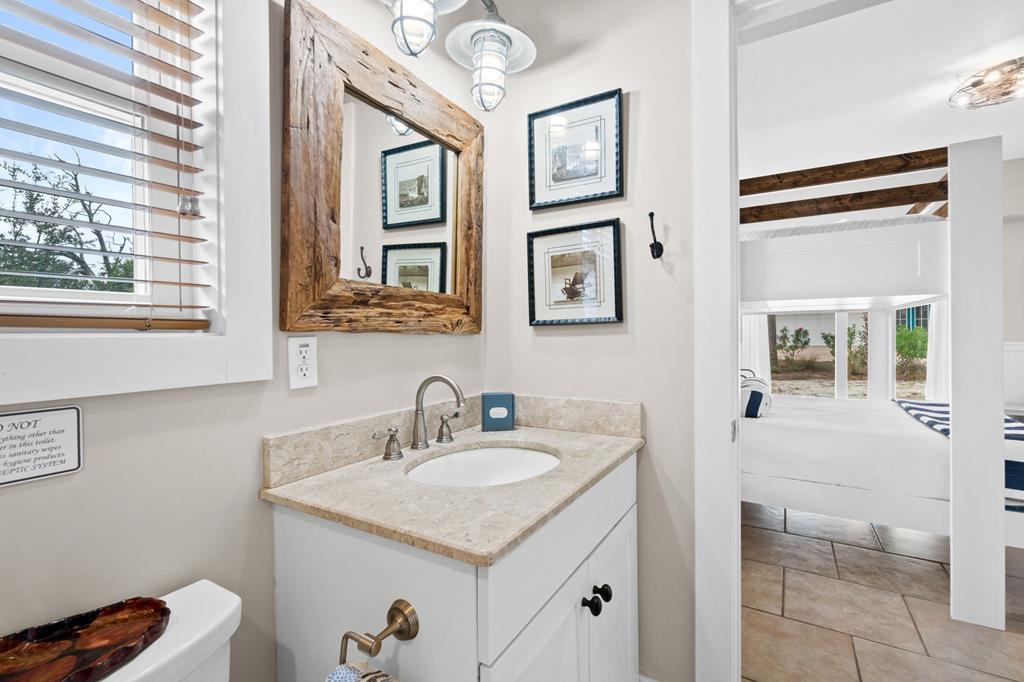 122 Summer House Ln, Port St. Joe 32456