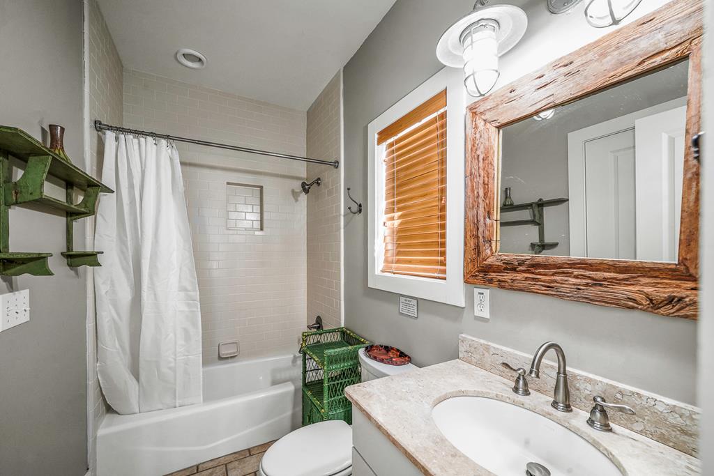 122 Summer House Ln, Port St. Joe 32456