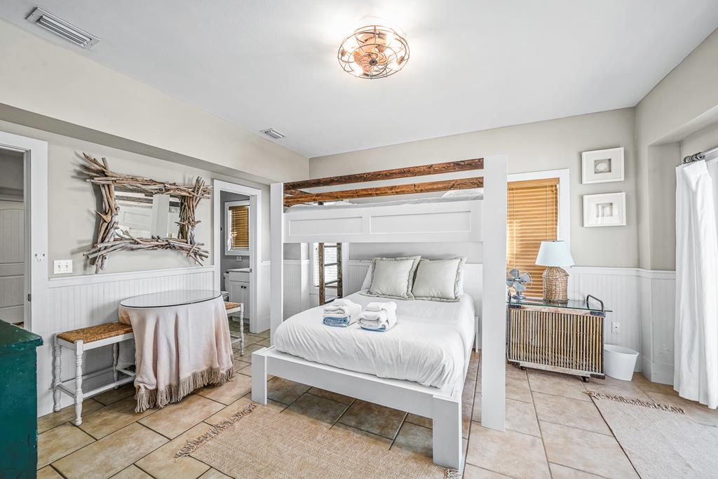 122 Summer House Ln, Port St. Joe 32456